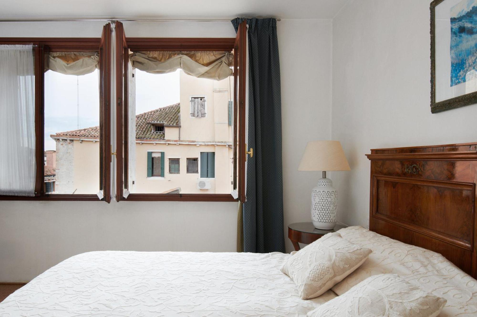 Palazzo Contarini Della Porta Di Ferro Aparthotel Venice Ngoại thất bức ảnh